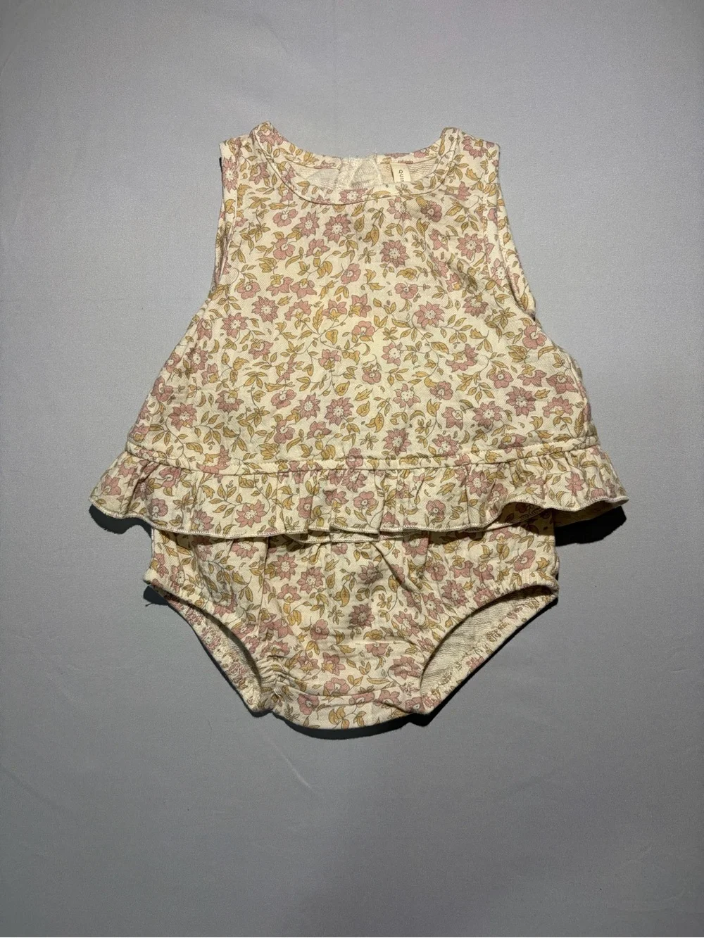 Quincy Mae Cream Floral Ruffle 2-Piece Set - Organic Cotton
